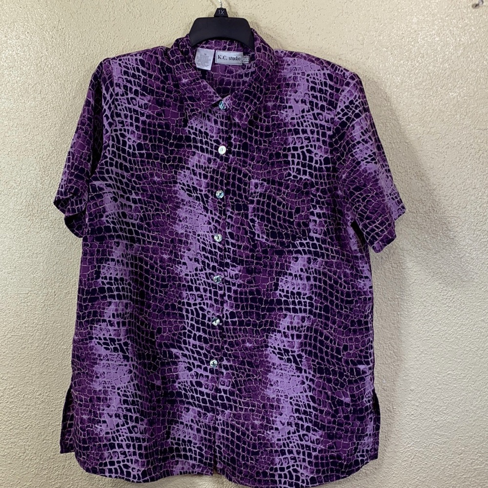 K.C.  Studio Top Blouse Purple 18 Short Sleeve Front Buttons Polyester